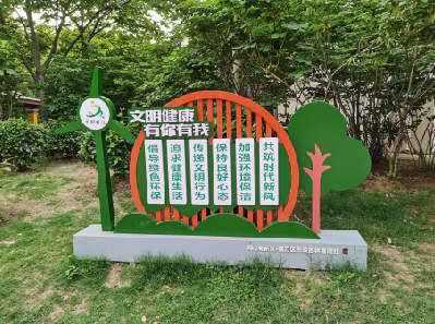  陇县标识标牌对现代社会的重要性。